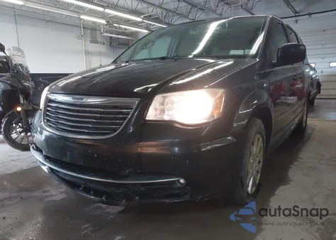 2013 Chrysler Town & Country Touring from USA, damaged, VIN 2C4RC1BG6DR743854